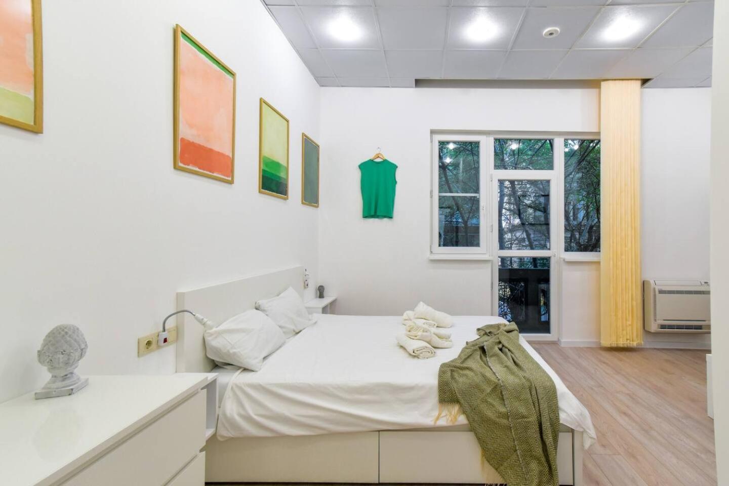 Duplex Condo Prime Location 2Bth 2 Studios صوفيا المظهر الخارجي الصورة