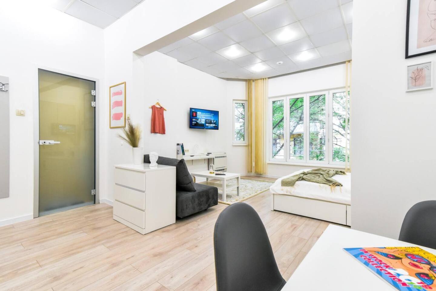 Duplex Condo Prime Location 2Bth 2 Studios صوفيا المظهر الخارجي الصورة